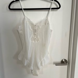 VINTAGE BODYSUIT LACE